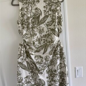 Abercrombie White & Olive Floral Mini Shift Dress